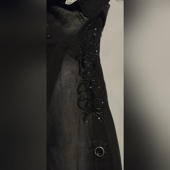 Roar Western Glitz Long Sleeve Button Up Embroidered Black Sz large NWT - Picture 11 of 13
